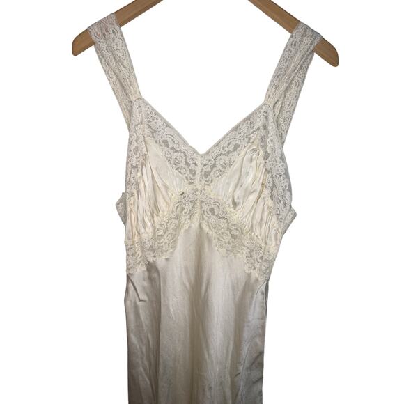 Vintage Fischer Pure Silk Lace Nightgown Slip Dress S/M? Ivory Lingerie Bridal - Picture 2 of 8